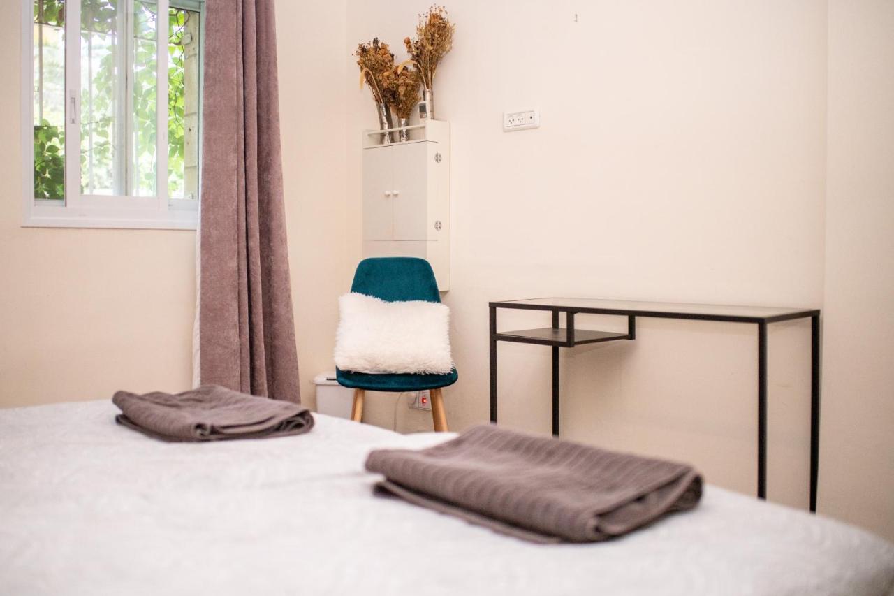 ירושלים Spacious By The Orient Hotel - 4 Bdr Apartment מראה חיצוני תמונה